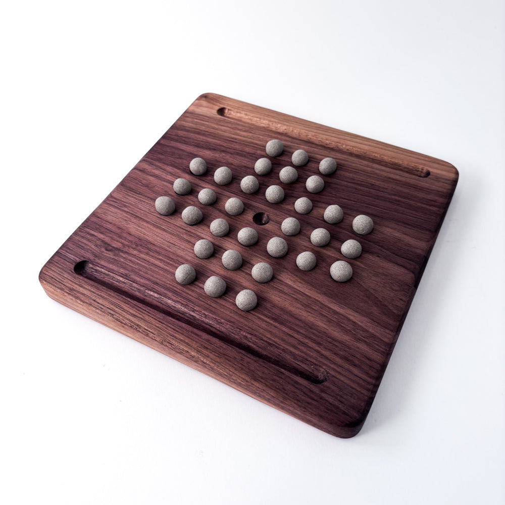Solitaire game