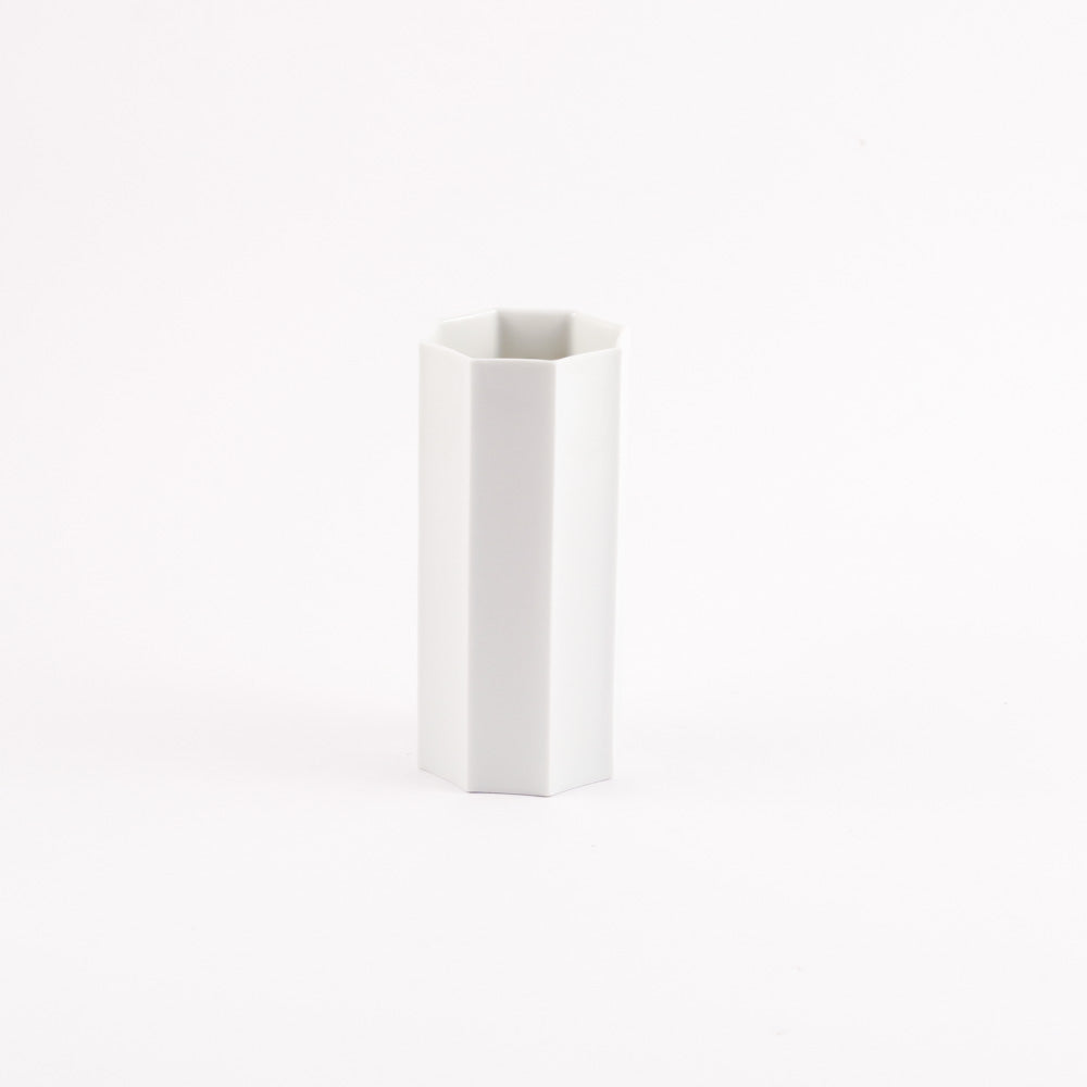 HYBRID - porcelain vase - white (horizontal lines)