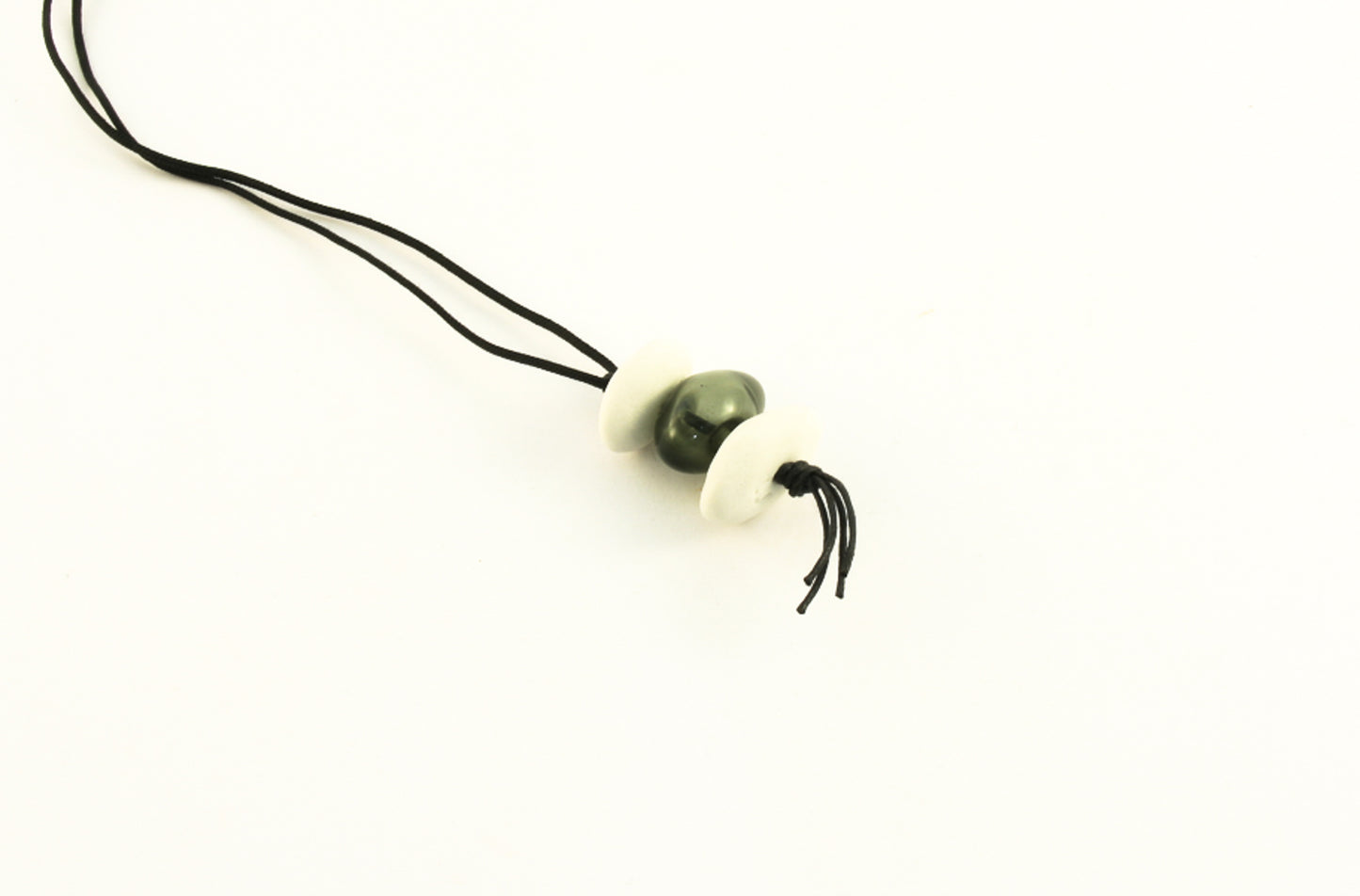 Ceramic necklace with glass detail