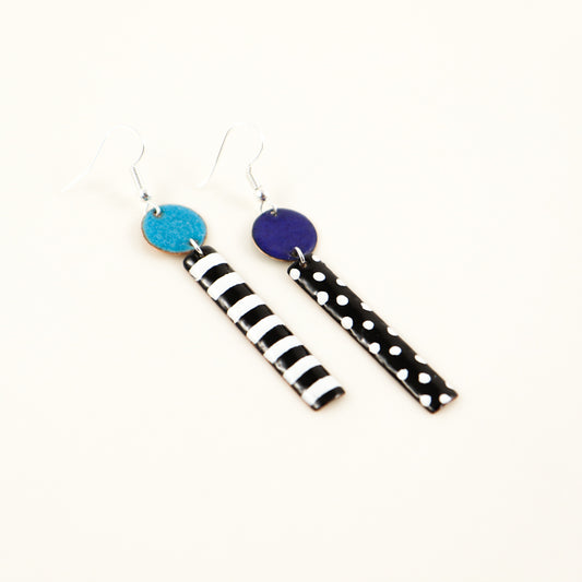 'Polka dot-striped' enamel earring