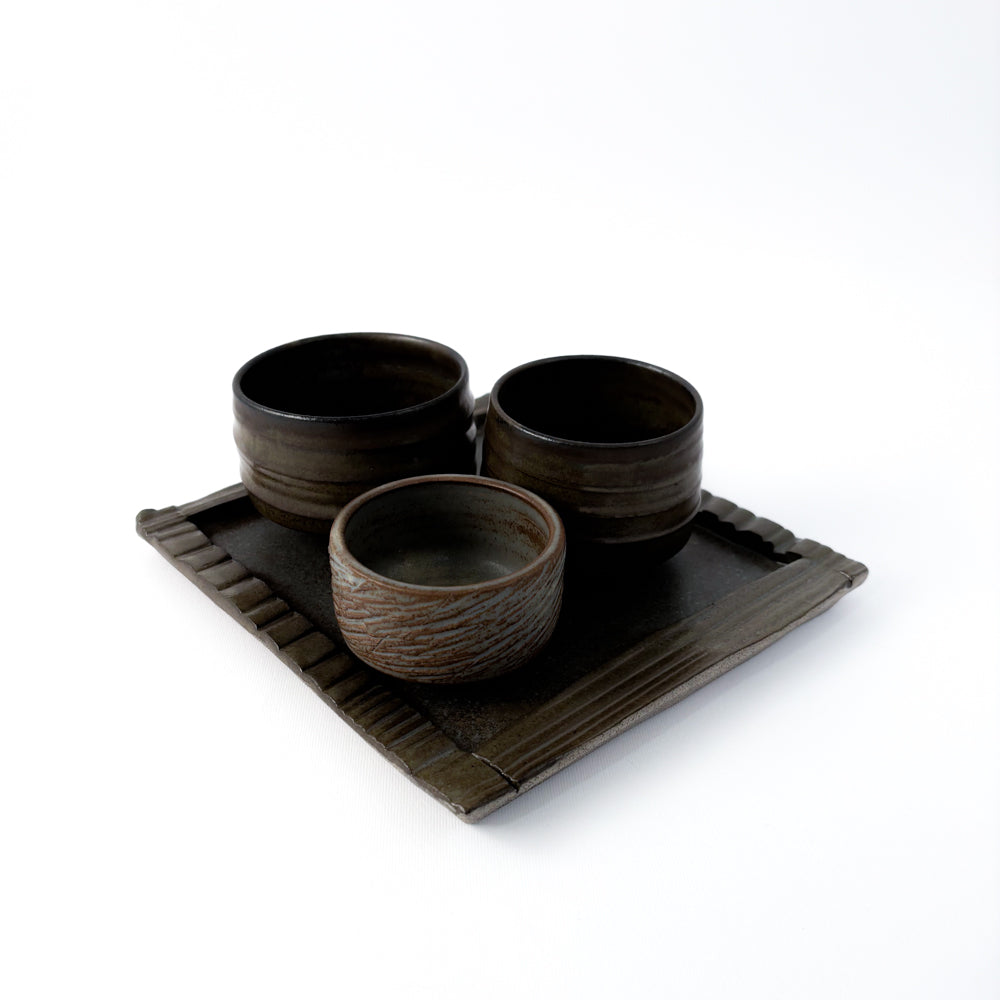 Ceramic plate
