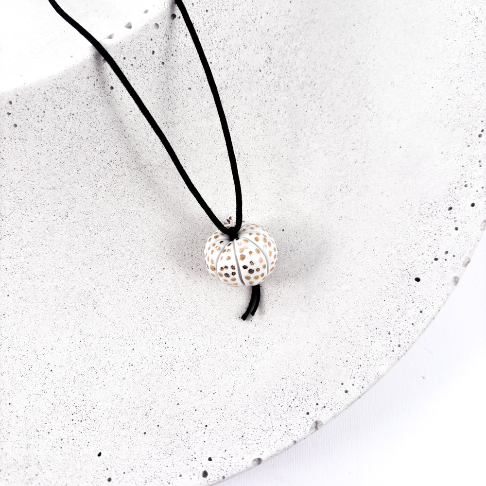 Ceramic necklace