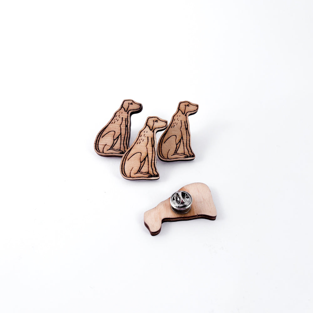 Magma x Júlia Csapó - Vizsla wooden pin