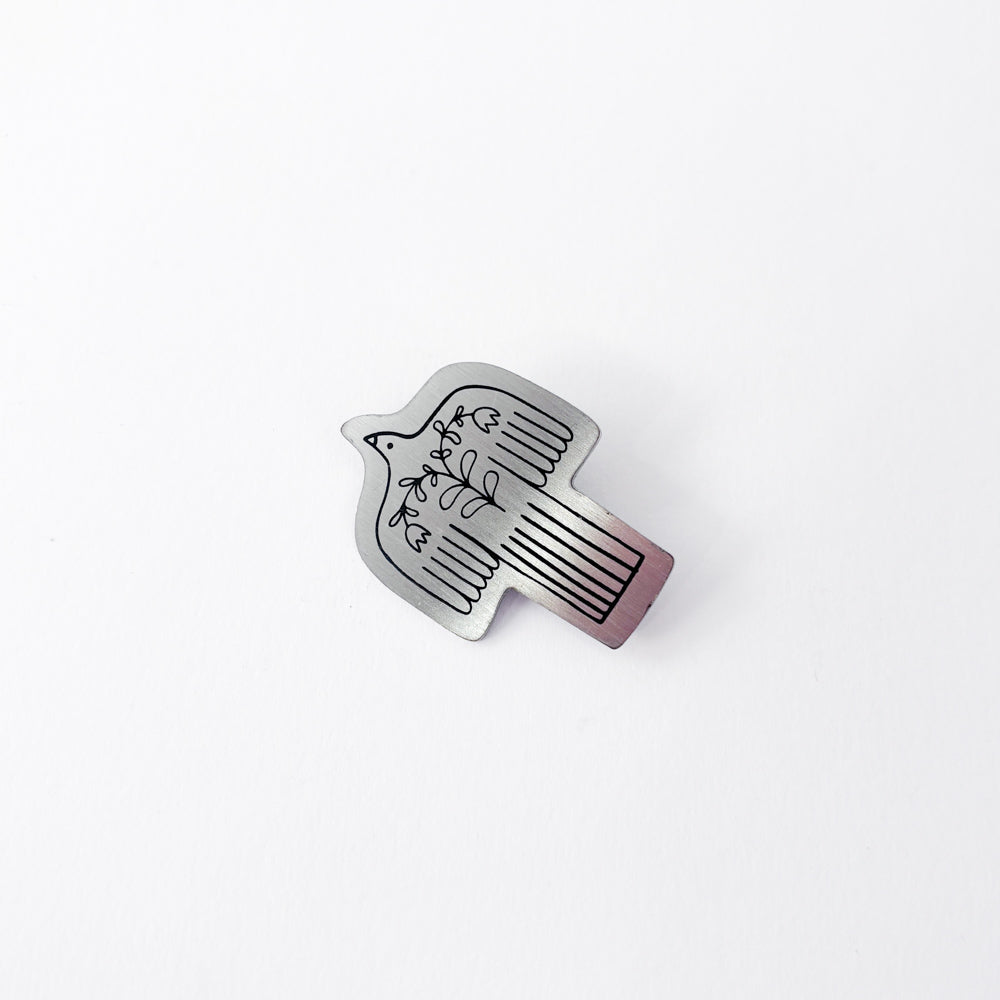 Magma x Júlia Csapó - Madár steel pin
