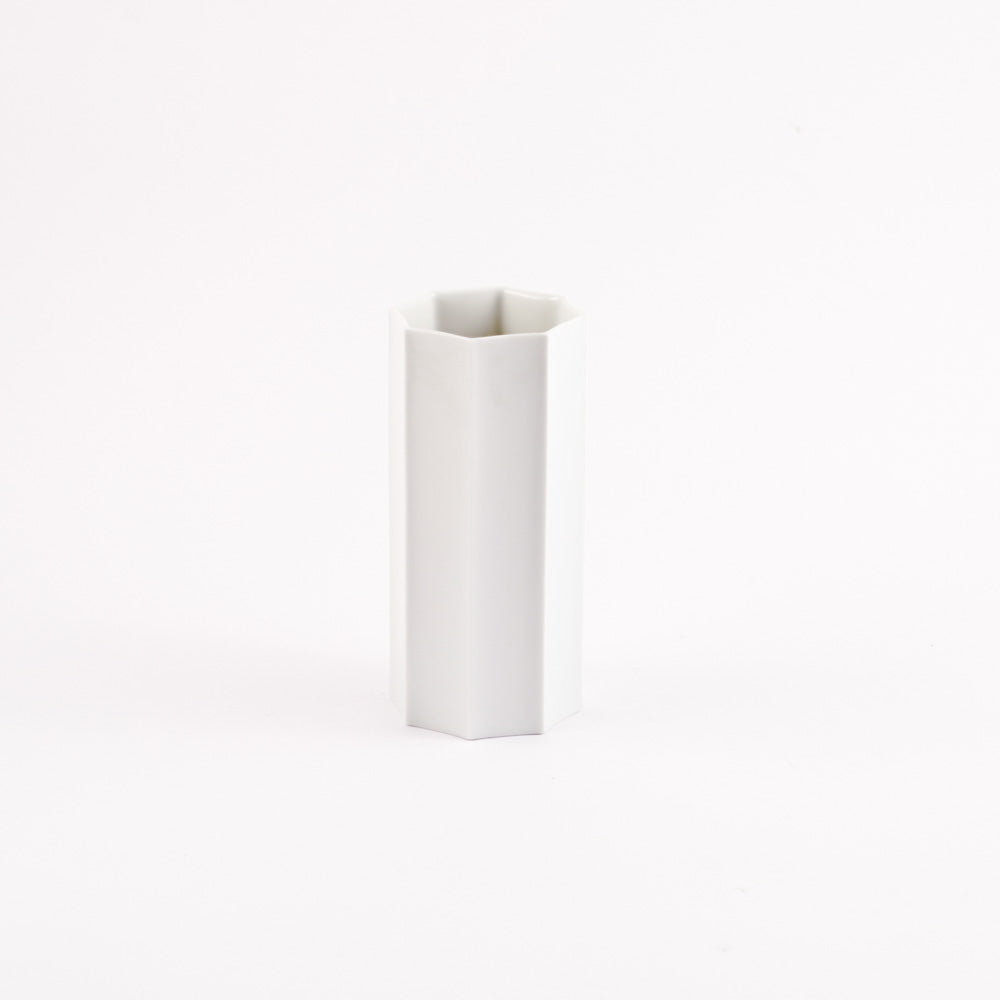 HYBRID - porcelain vase - white (horizontal lines)