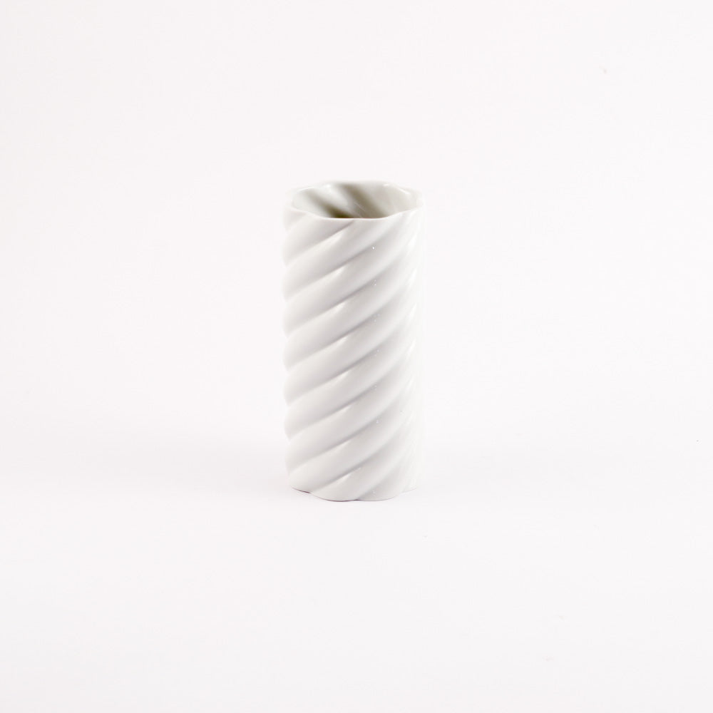 HYBRID - porcelain vase - white (twisted)