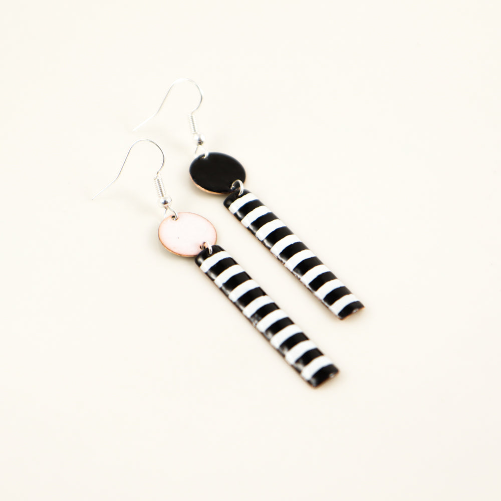 'Polka dot-striped' enamel earring