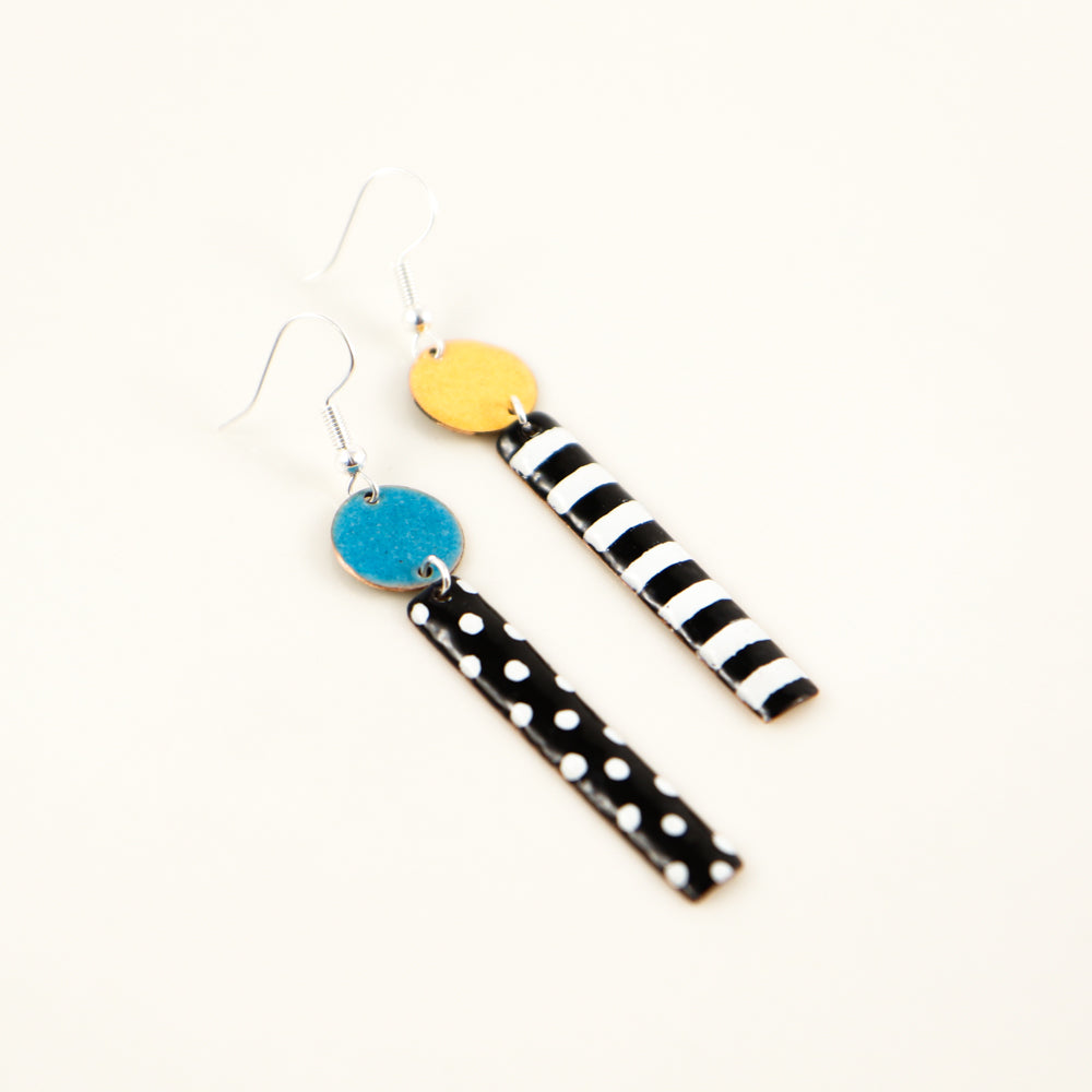 'Polka dot-striped' enamel earring